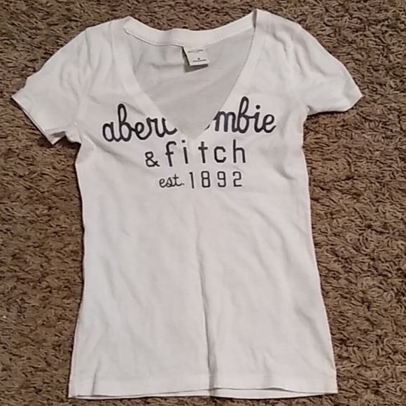 A&F v-neck - Picture 3 of 3